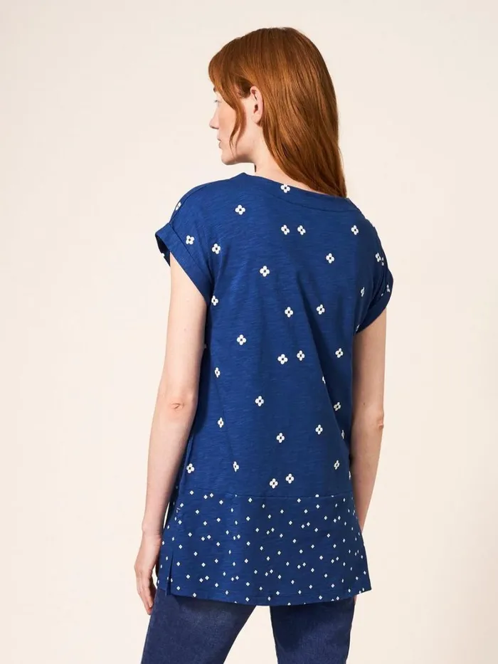 White Stuff SHIRTS and BLOUSES CARRIE CREW NECK TUNIC Navy Print 8211 Women White Stuff SHIRTS and BLOUSES CARRIE CREW NECK TUNIC Navy Print 8211 Women