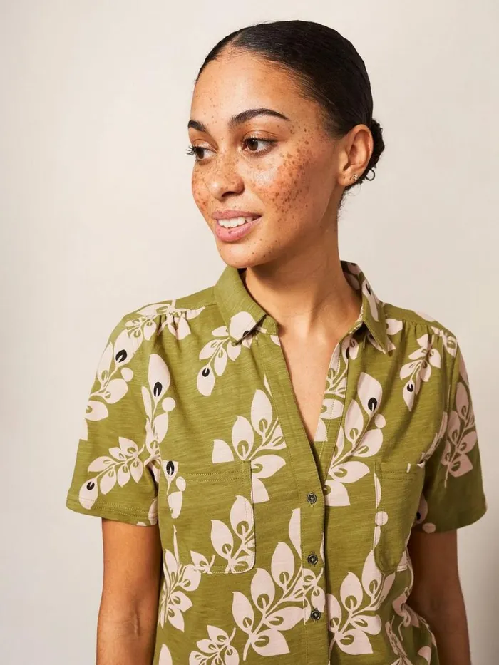 White Stuff SHIRTS and BLOUSES Penny Pocket Cotton Jersey Shirt Green Print 8211 Women White Stuff SHIRTS and BLOUSES Penny Pocket Cotton Jersey Shirt Green Print 8211 Women