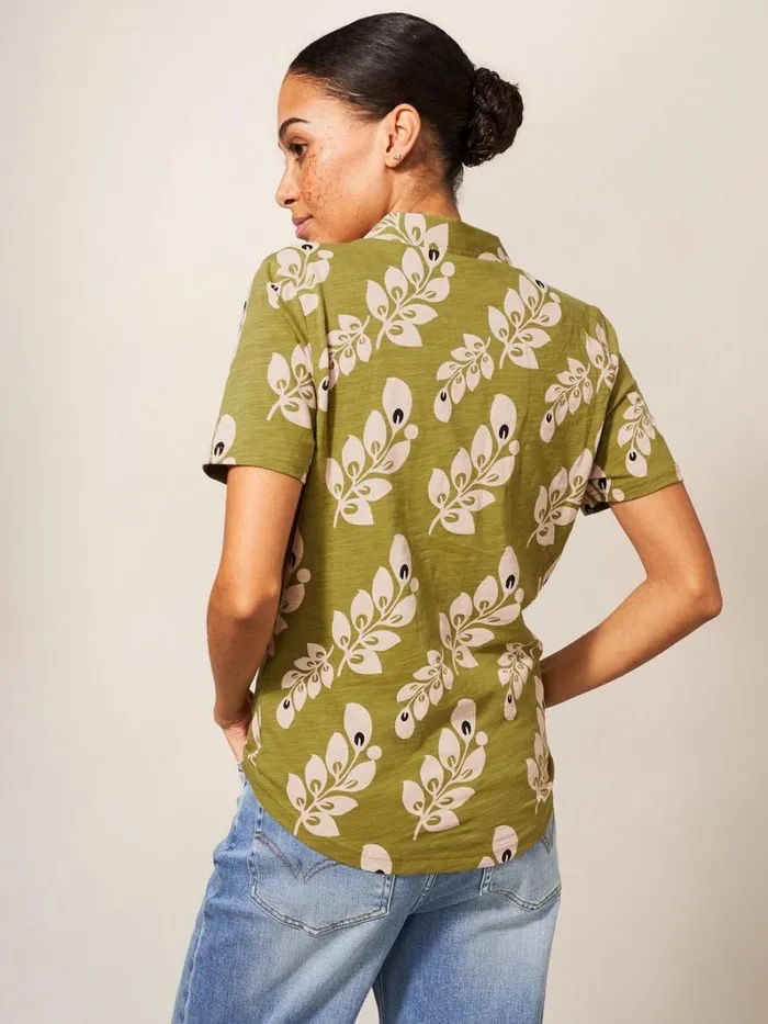 White Stuff SHIRTS and BLOUSES Penny Pocket Cotton Jersey Shirt Green Print 8211 Women White Stuff SHIRTS and BLOUSES Penny Pocket Cotton Jersey Shirt Green Print 8211 Women