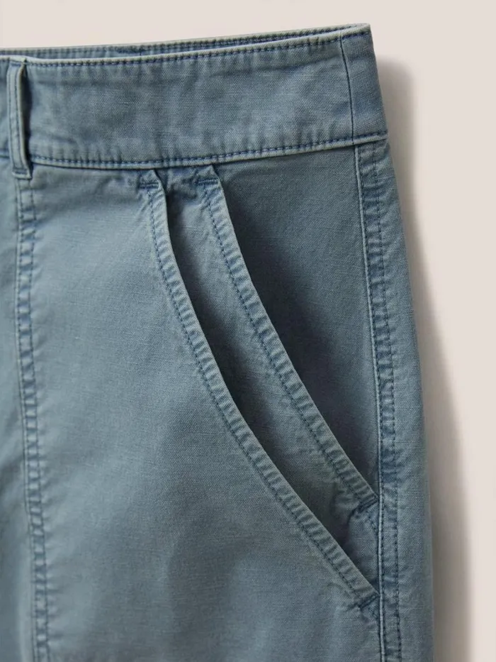 White Stuff SHORTS Twister Chino Short Mid Teal 8211 Women White Stuff SHORTS Twister Chino Short Mid Teal 8211 Women