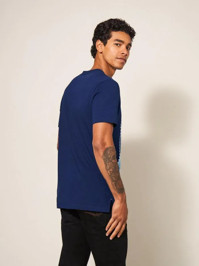 White Stuff TSHIRTS Foroyar Graphic Tshirt French Navy 8211 Men White Stuff TSHIRTS Foroyar Graphic Tshirt French Navy 8211 Men