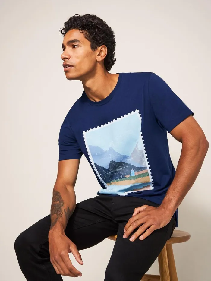 White Stuff TSHIRTS Foroyar Graphic Tshirt French Navy 8211 Men White Stuff TSHIRTS Foroyar Graphic Tshirt French Navy 8211 Men