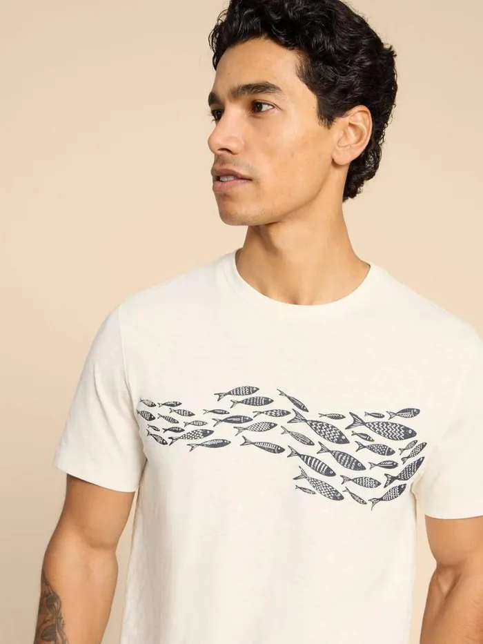 White Stuff TSHIRTS Shoal Fish Graphic Tee White Print 8211 Men White Stuff TSHIRTS Shoal Fish Graphic Tee White Print 8211 Men