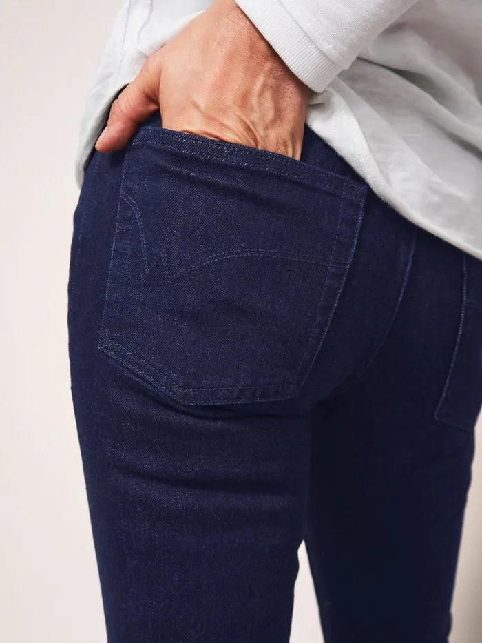 White Stuff TROUSERS Brooke Straight Jeans Dk Denim 8211 Women White Stuff TROUSERS Brooke Straight Jeans Dk Denim 8211 Women