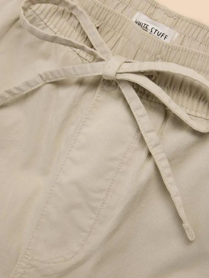 White Stuff TROUSERS Palmer Drawstring Chino Light Natural 8211 Men White Stuff TROUSERS Palmer Drawstring Chino Light Natural 8211 Men