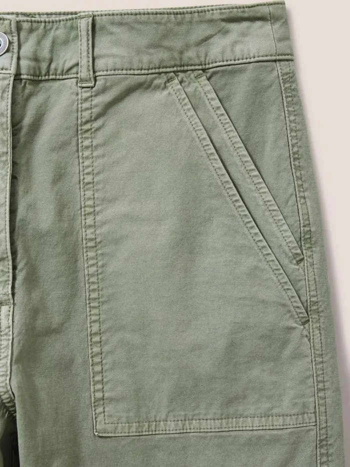 White Stuff TROUSERS Twister Chino Mid Green 8211 Women White Stuff TROUSERS Twister Chino Mid Green 8211 Women