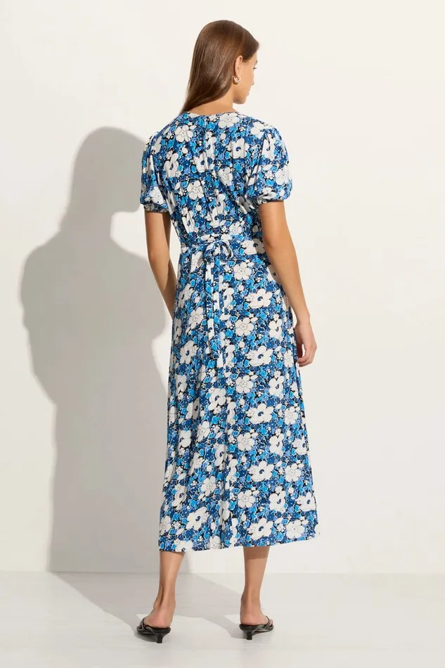Women Bellavista Midi Dress Vita Bella Floral Blue Exclusive 8211 Final Sale Faithfull The Brand Dresses Women Bellavista Midi Dress Vita Bella Floral Blue Exclusive 8211 Final Sale Faithfull The Brand Dresses