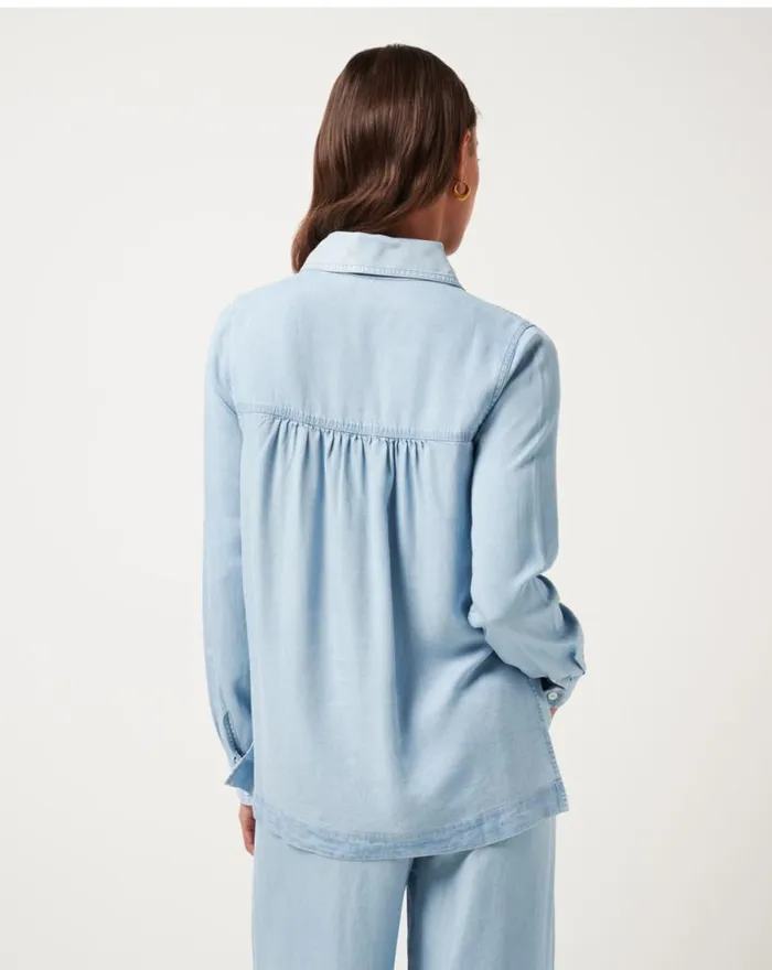 Women CHAMBRAY BUTTON DOWN LONG SLEEVE Light Wash TravisMathew Shirts and Tops