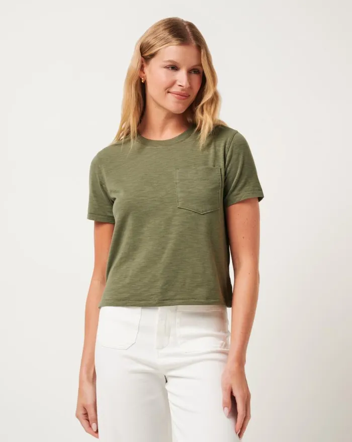 Women CLOUD CREW POCKET TEE Clover TravisMathew Tees