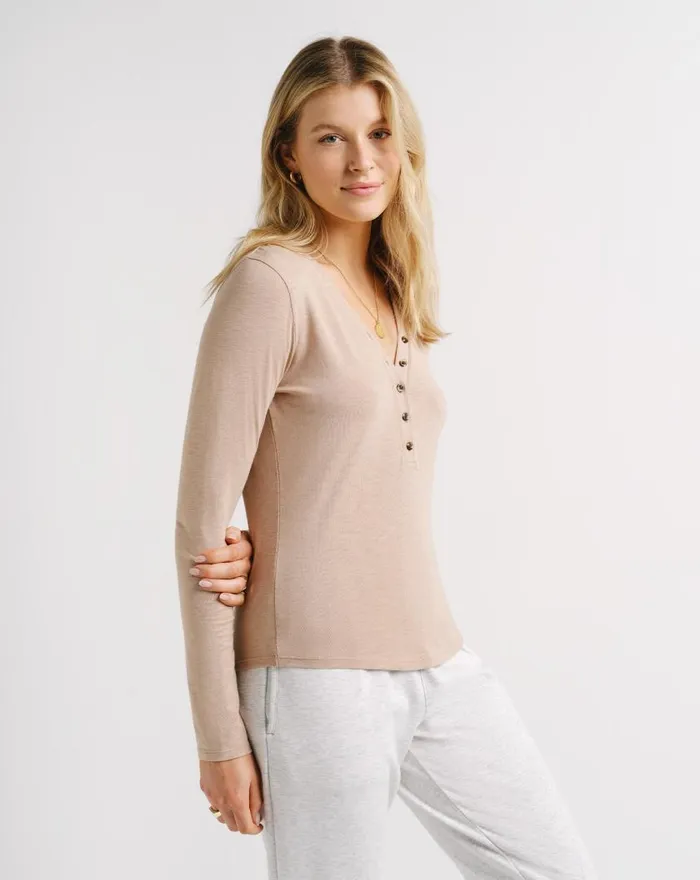 Women CLOUD JERSEY HENLEY Natural TravisMathew Tees