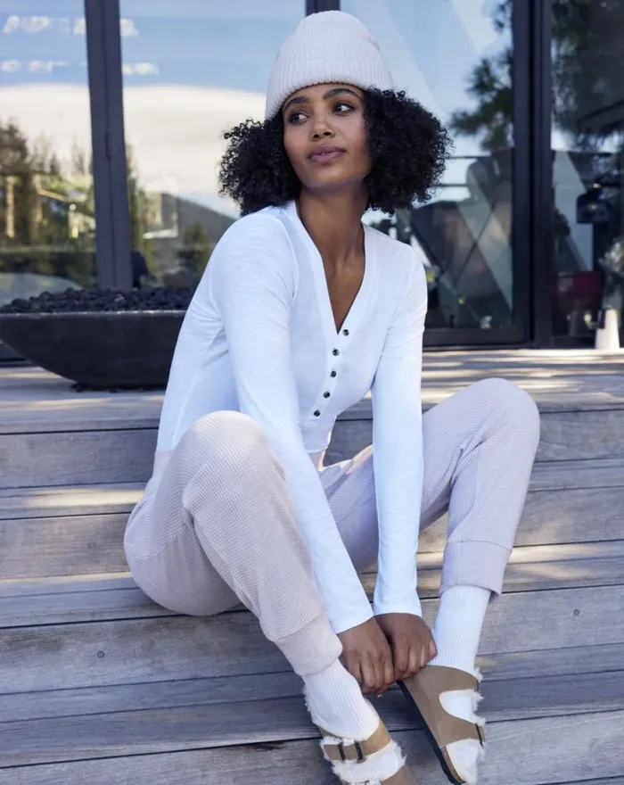 Women CLOUD JERSEY HENLEY White TravisMathew Tees