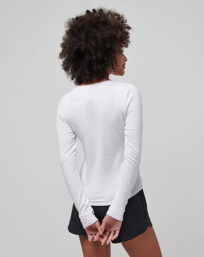 Women CLOUD JERSEY HENLEY White TravisMathew Tees