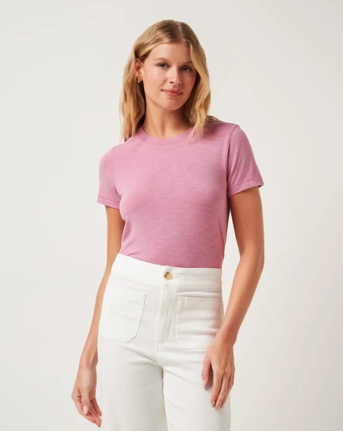 Women CLOUD JERSEY TEE Foxglove TravisMathew Tees