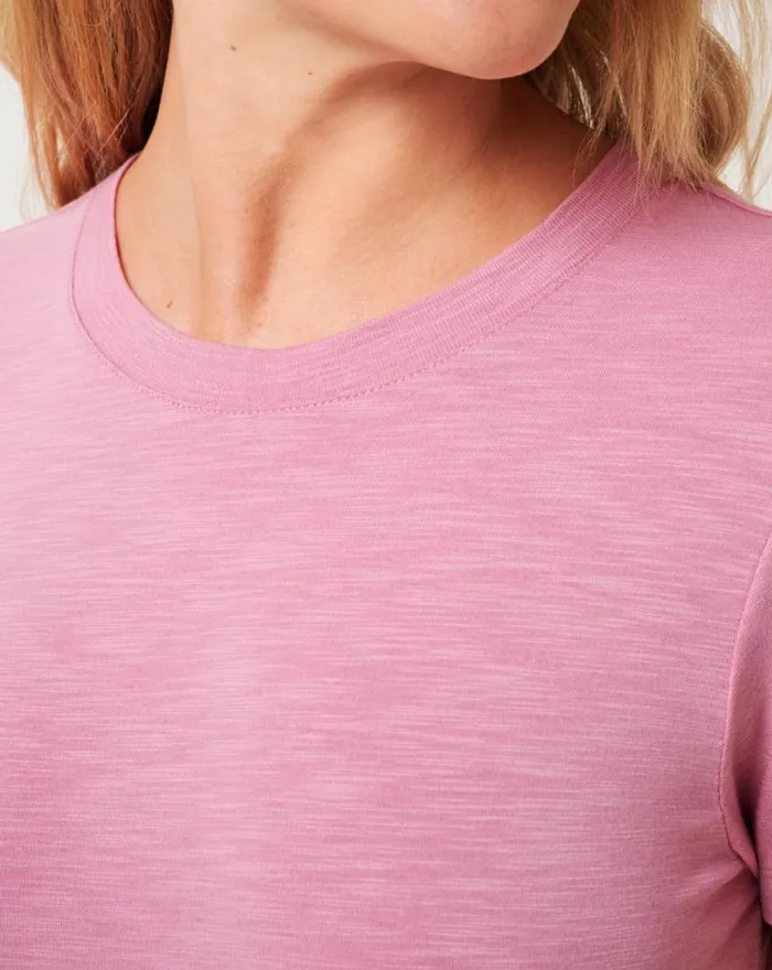 Women CLOUD JERSEY TEE Foxglove TravisMathew Tees