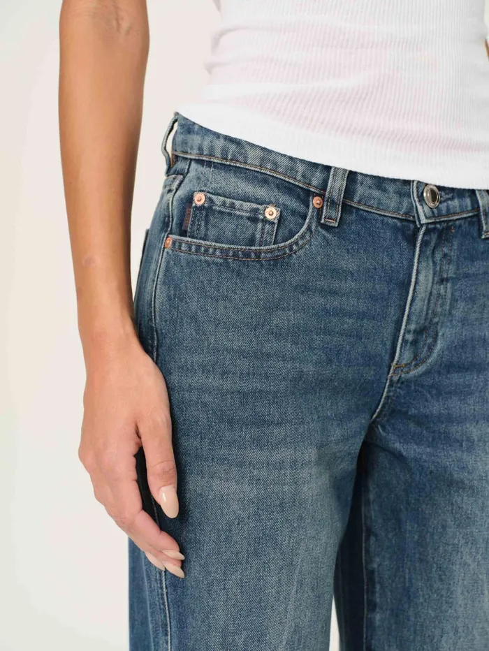 Women Drue Straight Low Rise 32034 Jeans DL1961 Tall