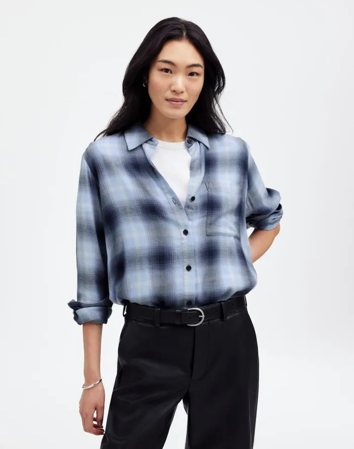Women Easy YNeck ButtonUp Shirt Deep Indigo Madewell Tops and Shirts