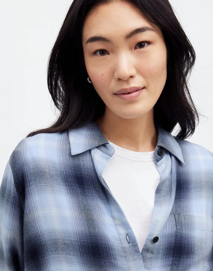 Women Easy YNeck ButtonUp Shirt Deep Indigo Madewell Tops and Shirts