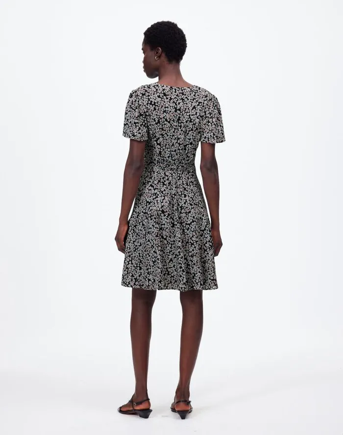 Women FlutterSleeve Mini Dress In Floral Daisy Black Ground Madewell Dresses