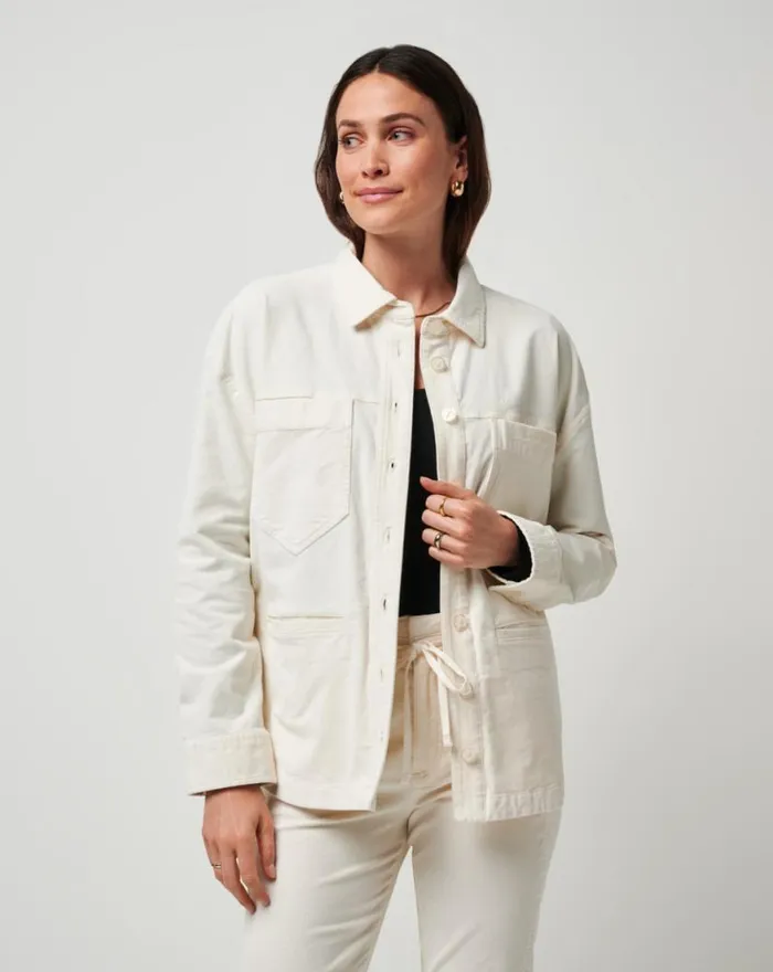 Women FRIDAY FEELING SHACKET Eggnog TravisMathew Jackets