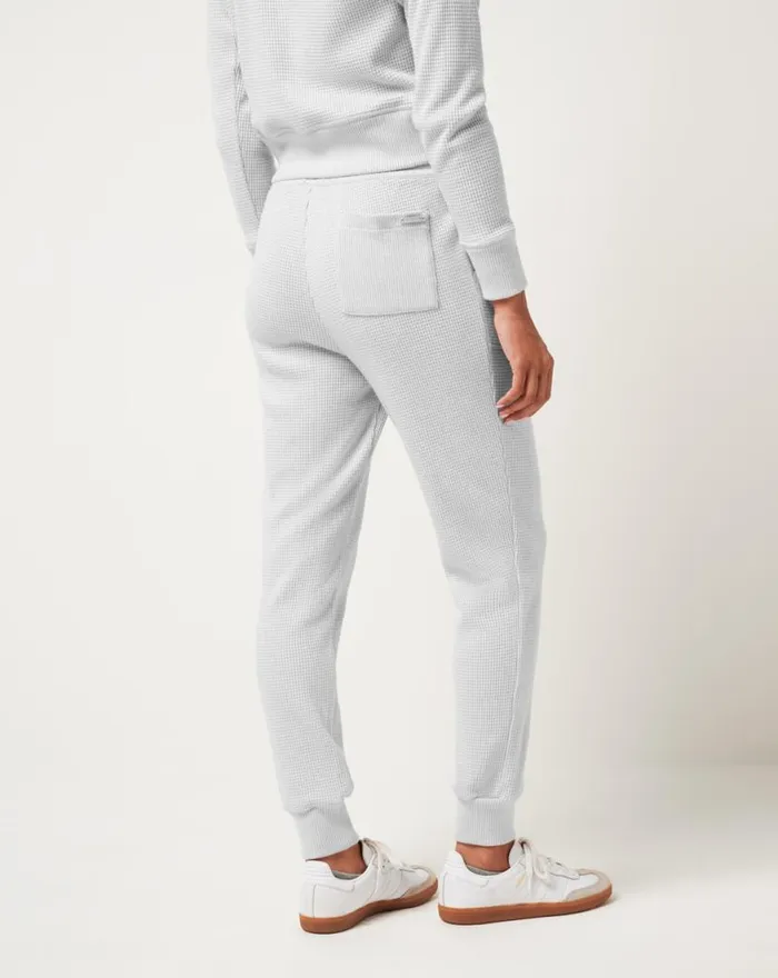 Women LONG WEEKEND JOGGER Heather Light Grey TravisMathew Pants
