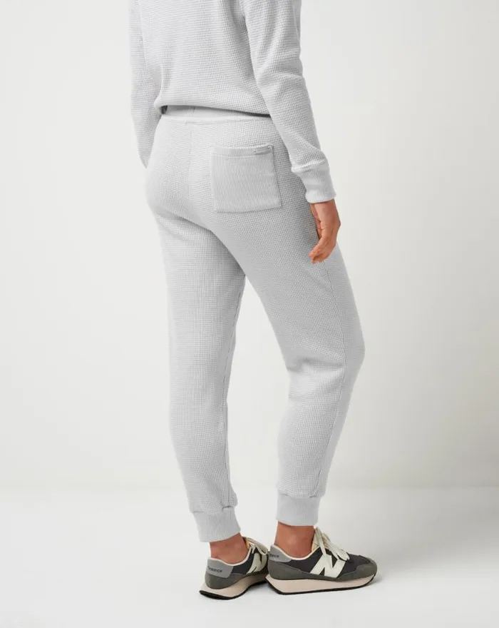 Women LONG WEEKEND JOGGER Heather Light Grey TravisMathew Pants
