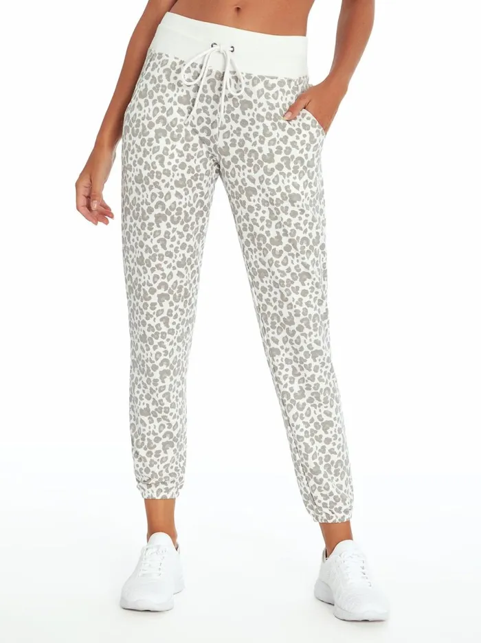 Women Loungewear Jessica Simpson Felicity Jogger In Silver Filigree Painted Leopard Silver Filigree Painted Leopard Women Loungewear Jessica Simpson Felicity Jogger In Silver Filigree Painted Leopard Silver Filigree Painted Leopard