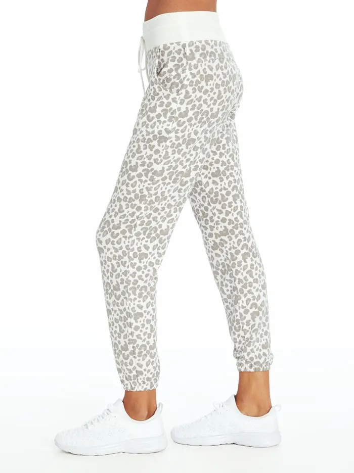Women Loungewear Jessica Simpson Felicity Jogger In Silver Filigree Painted Leopard Silver Filigree Painted Leopard
