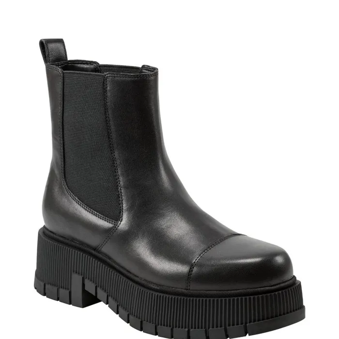 Women Marc Fisher Casual Boots Bermida Lug Sole Bootie Black Leather