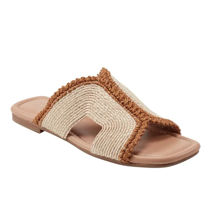 Women Marc Fisher Sandals Nashie Flat Sandal Light Natural Raffia