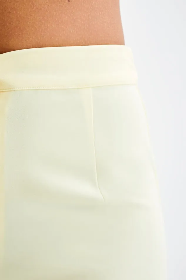 Women Meshki Bottoms Allanah Suiting Straight Leg Pant 8211 Pastel Lemon