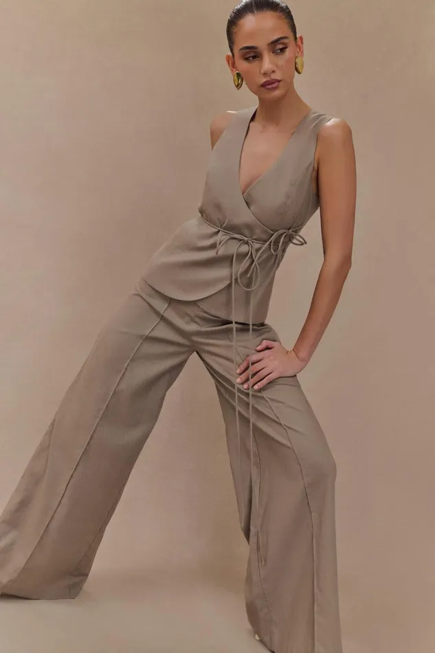 Women Meshki Bottoms Brandi Linen Straight Leg Pant 8211 Pebble