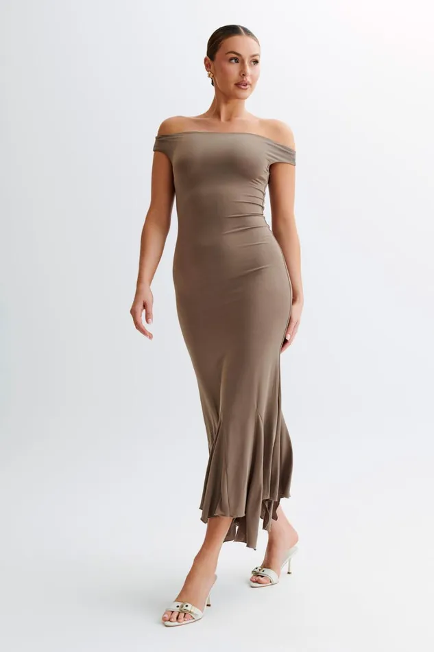 Women Meshki Dresses Analina Slinky Handkerchief Midi Dress 8211 Coco