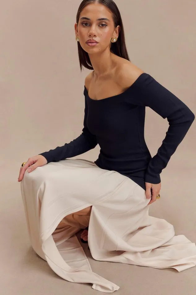 Women Meshki Dresses Presley Contrast Knit Off Shoulder Maxi Dress 8211 Navy And Cream