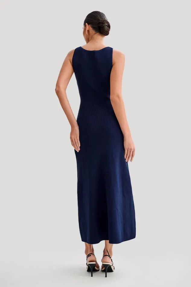 Women Meshki Dresses Sawyer Sleeveless Buttoned Maxi Dress 8211 Navy
