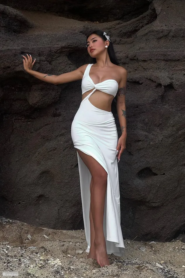 Women Meshki Dresses Solana One Shoulder Maxi Dress 8211 White