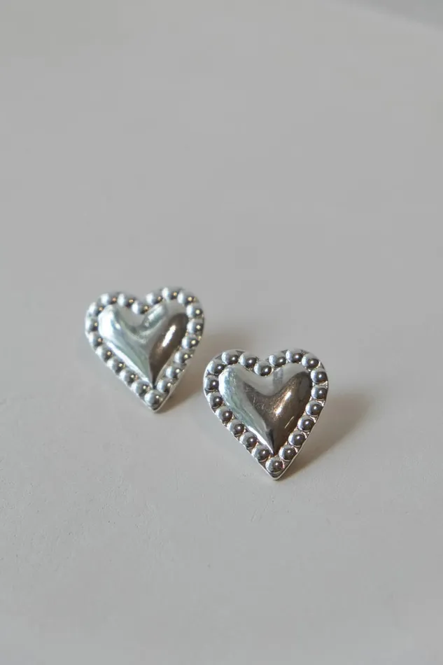 Women Meshki Jewellery Cera Heart Earrings 8211 Silver