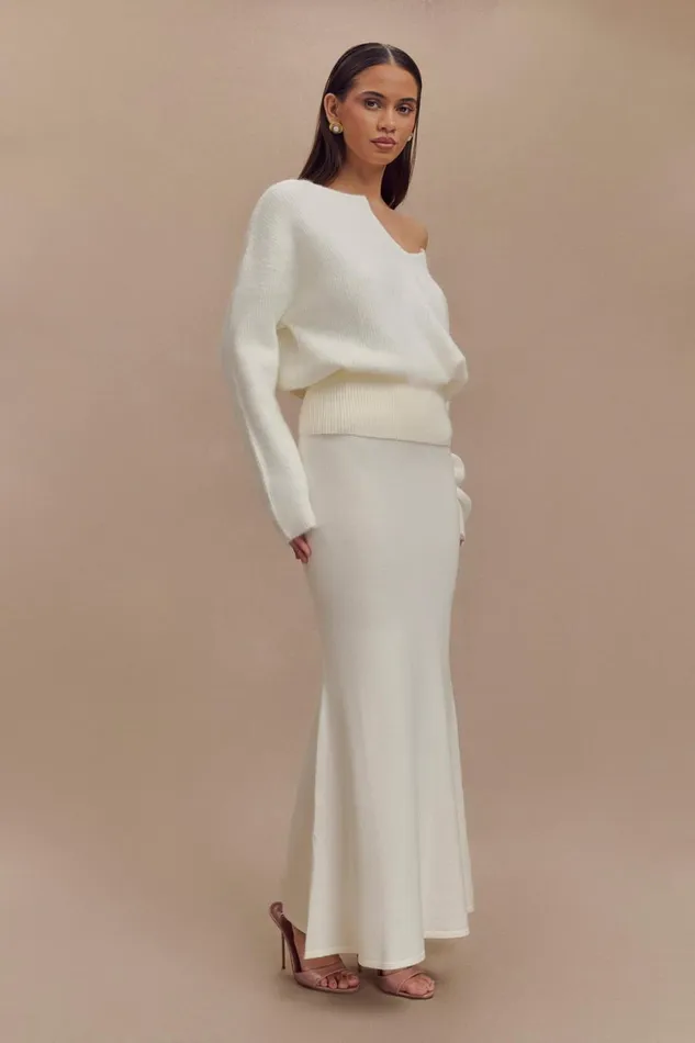 Women Meshki Outerwear Jenelle Fluffy Oversized Jumper 8211 Ivory