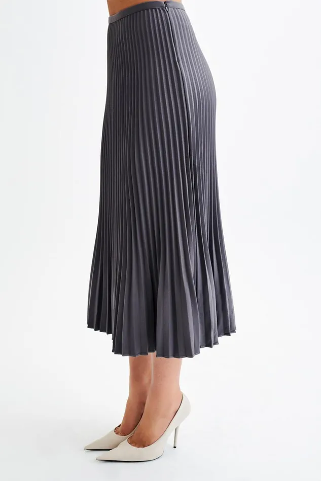 Women Meshki Sets Twyla Pleated Suiting Maxi Skirt 8211 Charcoal
