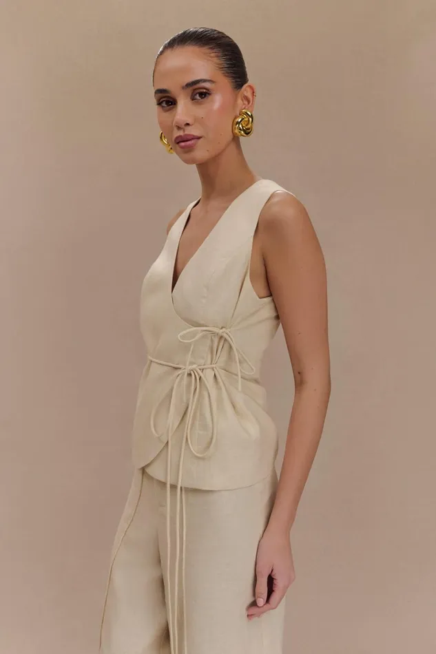 Women Meshki Tops Brandi Linen Sleeveless Wrap Top 8211 Wheat Marle