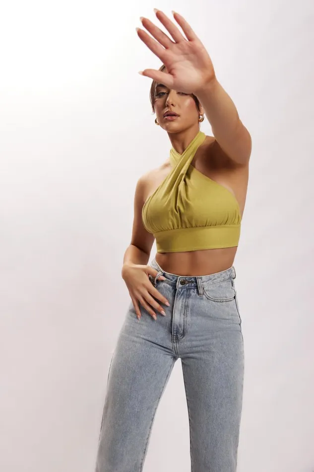 Women Meshki Tops Piper Halter Neck Linen Crop Top 8211 Apple Women Meshki Tops Piper Halter Neck Linen Crop Top 8211 Apple