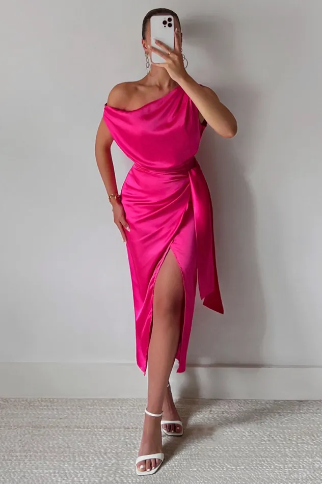 Women Midi Dresses Runaway The Label CHARISMA MIDI DRESS Hot Pink