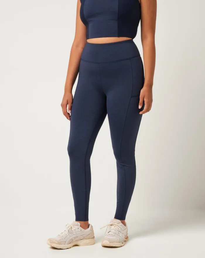 Women MOVEKNIT BONDED LEGGING Heather Navy Blazer TravisMathew Pants