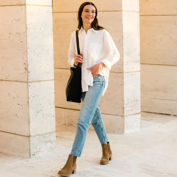 Women Nisolo Boots Ana GoTo Heeled Chelsea Boot Taupe Suede