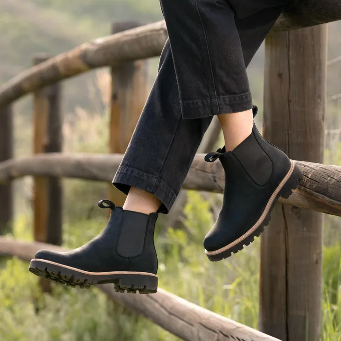 Women Nisolo Boots GoTo Lug Chelsea Boot Black