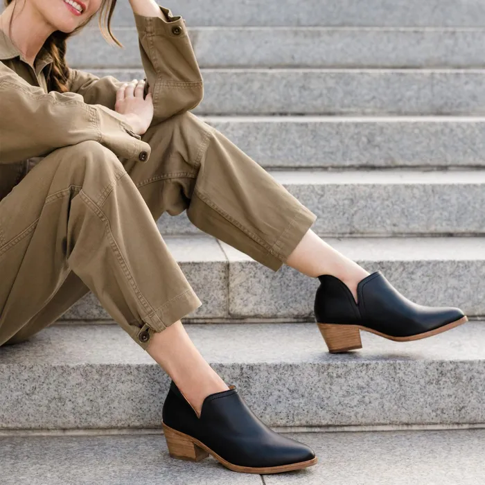 Women Nisolo Boots Mia Everyday Ankle Bootie Black