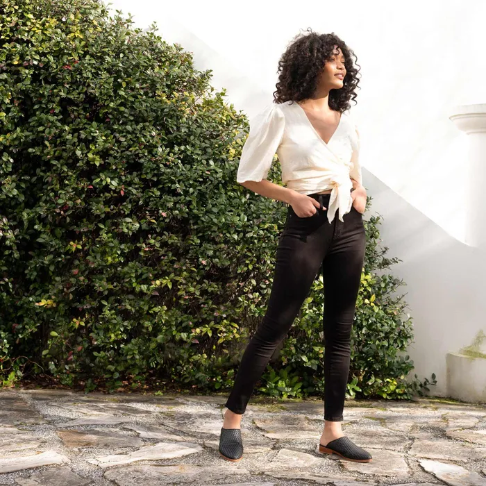 Women Nisolo Flats and Slip Ons Ama Woven Mule Woven Black