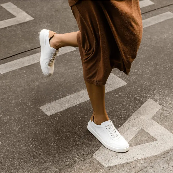 Women Nisolo Sneakers Bria GoTo Court Sneaker White