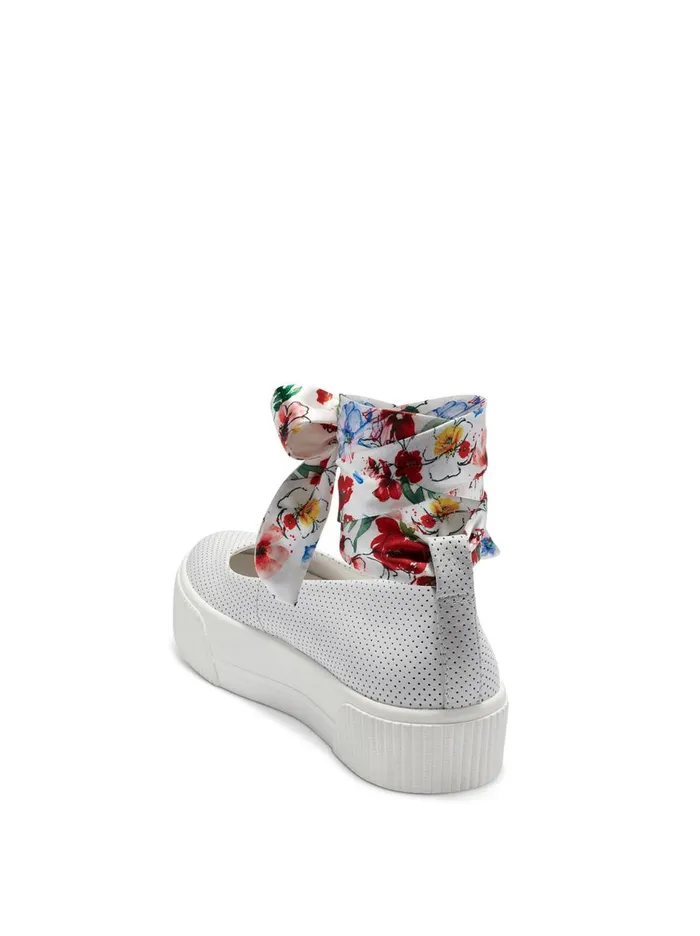 Women Platforms Jessica Simpson Elisah Platform In White Perforated Bright White