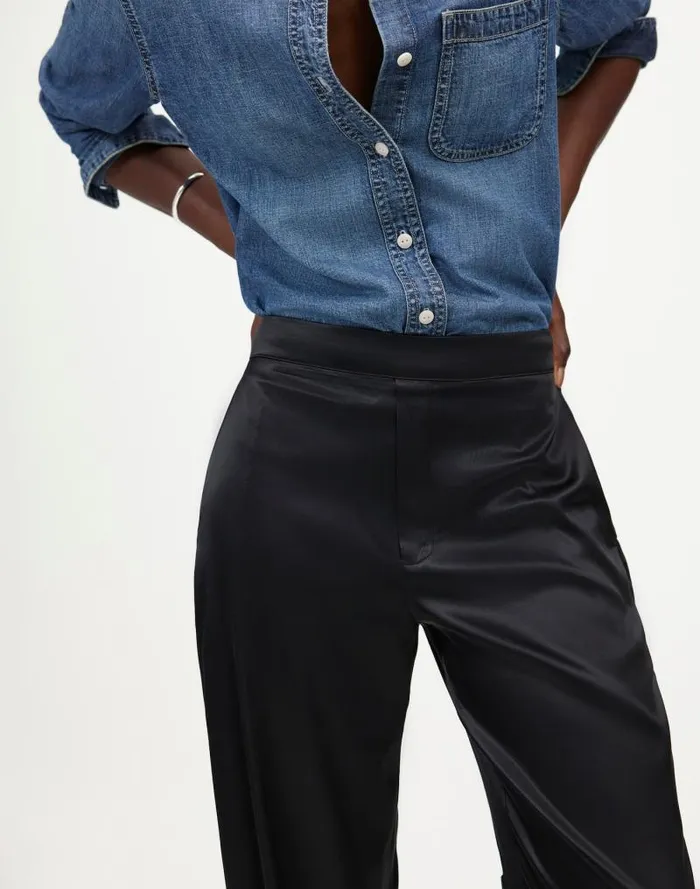 Women PullOn Straight Pants In Stretch Satin True Black Madewell Pants