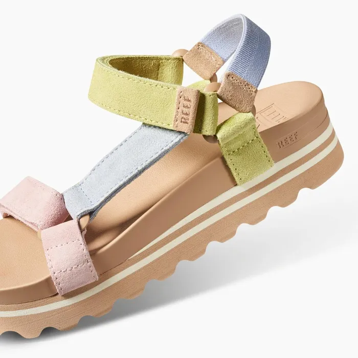 Women Reef Sandals Cushion Rem Hi Meringue Women Reef Sandals Cushion Rem Hi Meringue